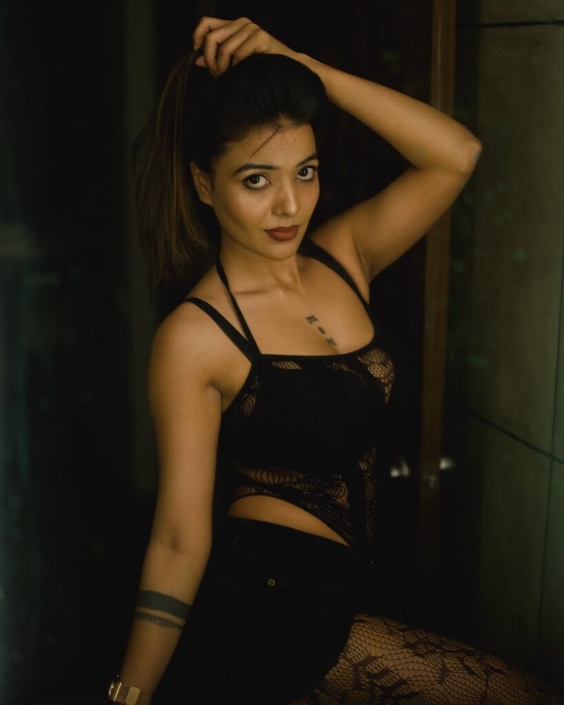 Home Escorts Lahore 819x1024