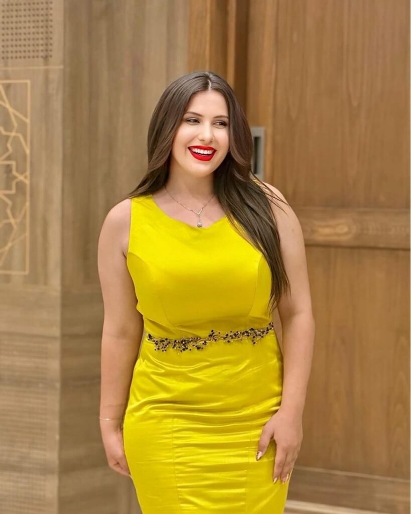 escorts service in lahore 819x1024