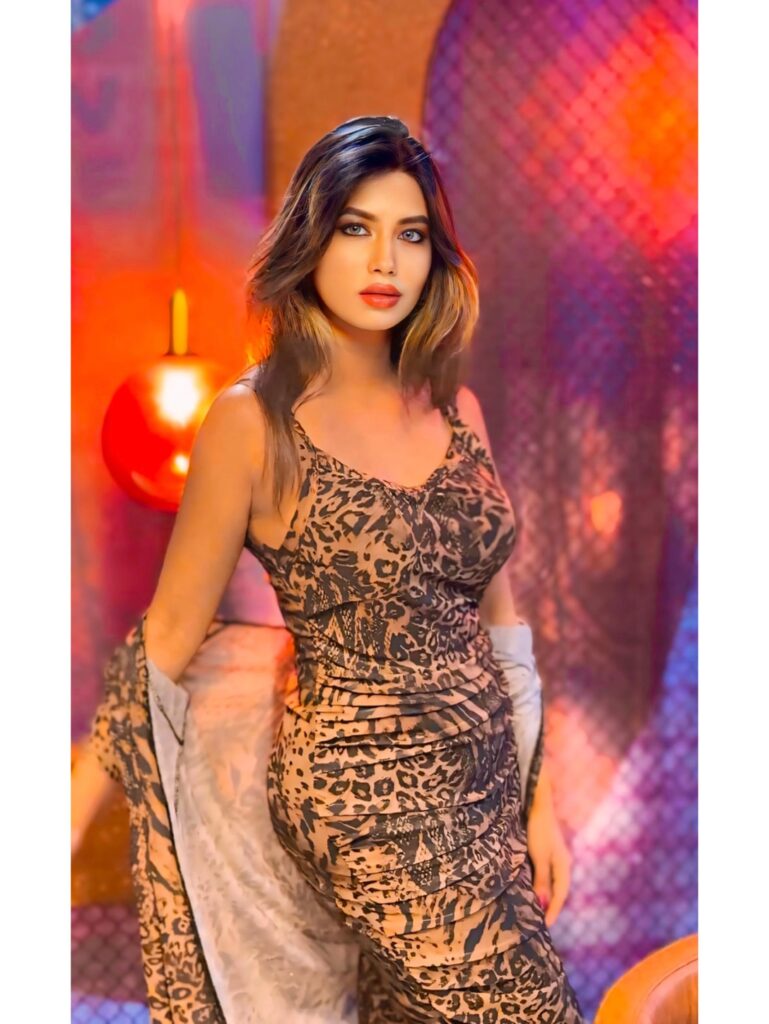 Home Escorts Service In Lahore 769x1024